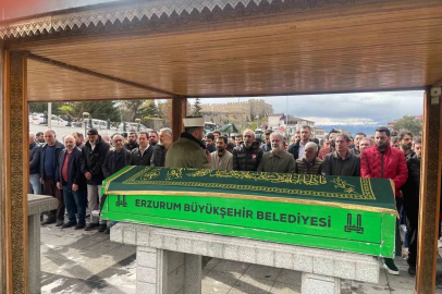 Gazeteci Orhan Akdal’a son görev

