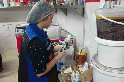 Kemer’de zabıta ekiplerinden bayram öncesi denetim
