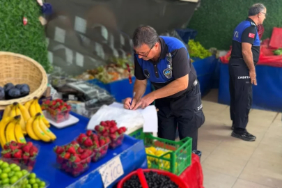 Zabıta ekiplerinden manav denetimi
