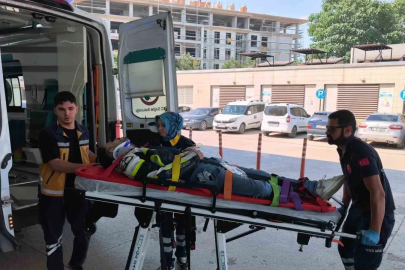 Tır ile motosiklet çarpıştı: 1 ağır yaralı
