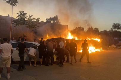 Bursa’da çöp yangını çalılığa sıçradı, otomobili vatandaşlar sürükleyerek kurtardı
