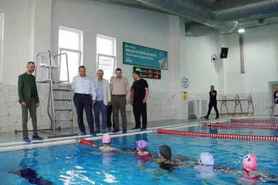 İznik Belediyesi yaz yüzme kursları 506 öğrenciyle başladı
