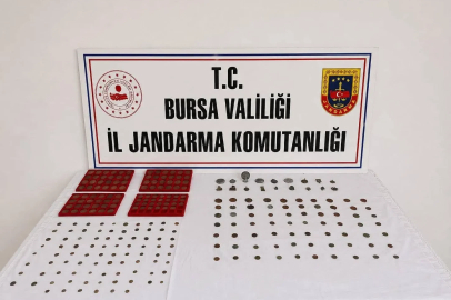 Tarihi eser kaçakçısı sert kayaya çarptı
