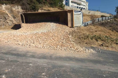 Şoförün manevrası faciayı engelledi
