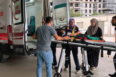 Balkondan düşen 4 yaşındaki çocuk yaralandı
