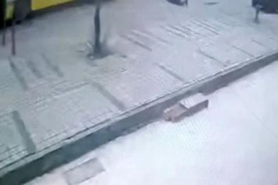 Otobüsün çarpmasıyla ağır yaralanan kadın, hayat mücadelesini kaybetti
