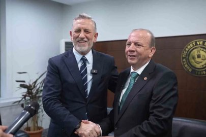 Burkay’dan yeni başkan Matlı’ya tebrik: "Allah yar ve yardımcısı olsun"
