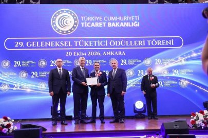 Bakan Bolat’tan Bursa’ya tüketici ödülü
