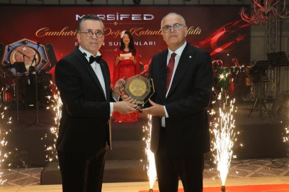 MARSİFED’İN ÖDÜLÜ "TÜRK KADIN MİLLİ VOLEYBOL TAKIMINA " VERİLDİ...